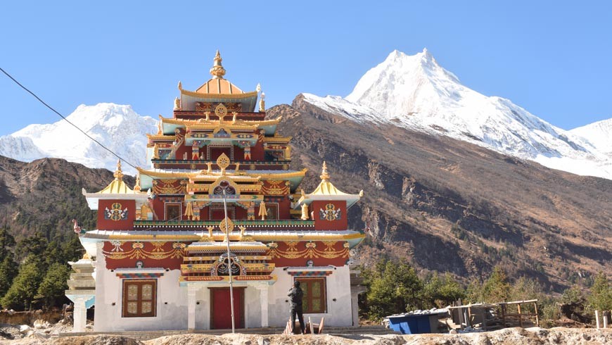 Manaslu Circuit Trek